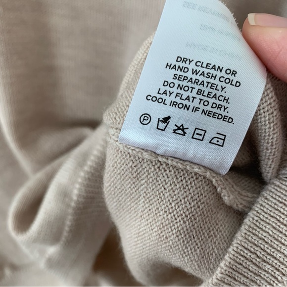 The Reset Wool V-Neck Pullover Sweater - Picture 6 of 6